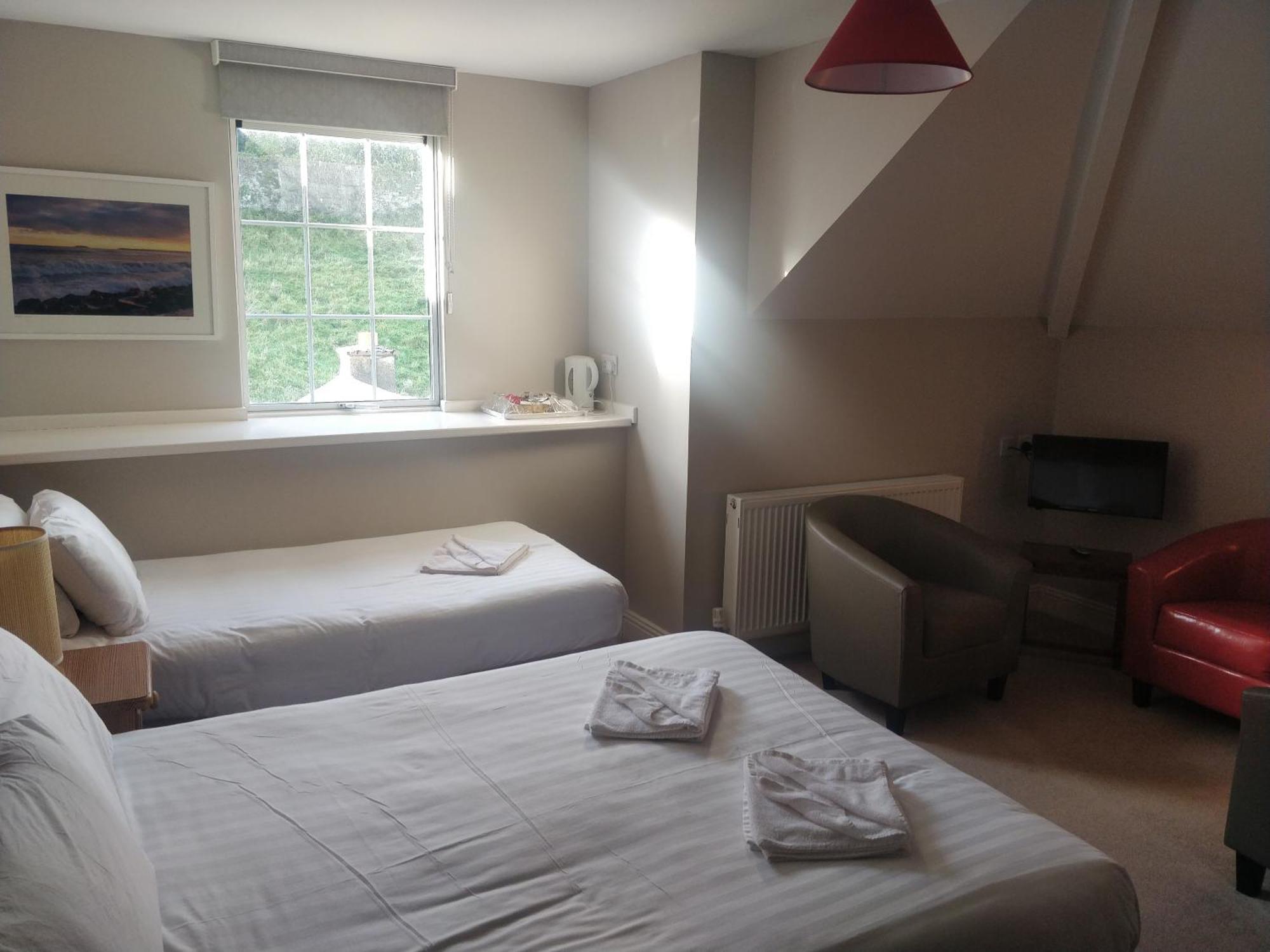 Avonmore House Guest Accommodation Youghal Exterior foto